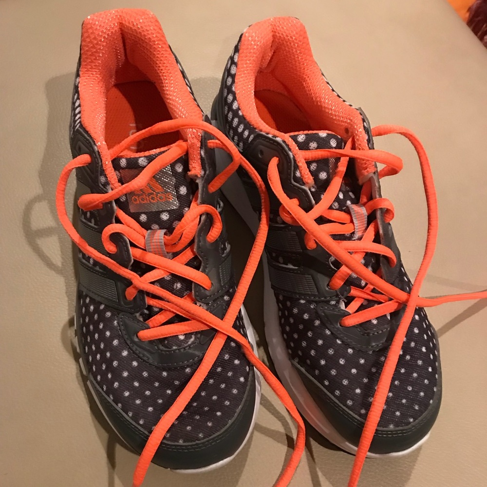Adidas women’s running sneaker 6.5